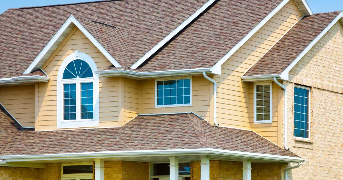 Roofing and Siding Company Near MeHouse and Roof Color Combinations
