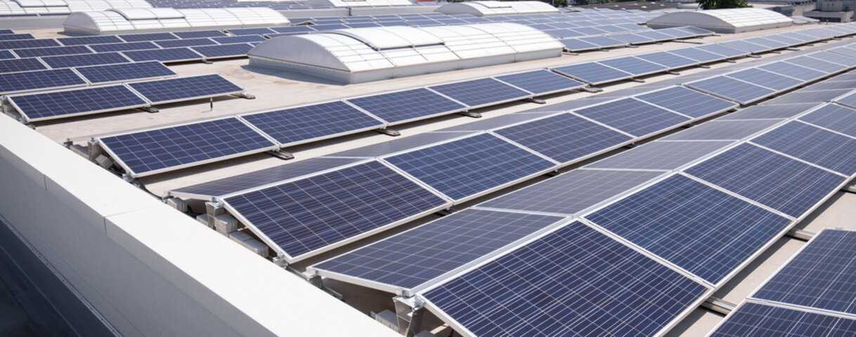 Can I Put Solar Panels On A Metal Roof A Comprehensive Guide